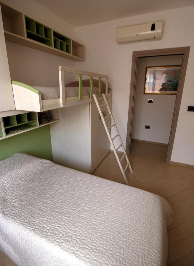 Apartamento Refresh House Bríndisi Exterior foto